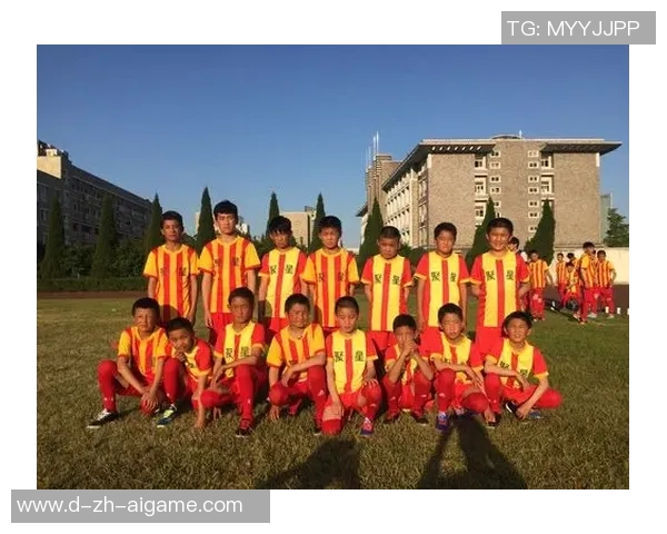 安联青少年足球夏令营开启梦想之旅助力年轻球员成长与发展